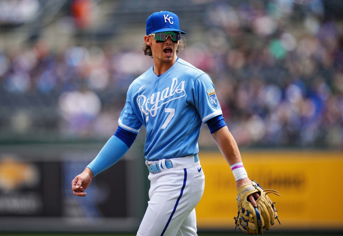Bobby Witt Jr. channels Patrick Mahomes with amazing throw to turn Royals'  double play